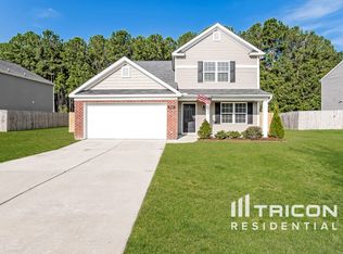 244 Botanical Ct, Bunnlevel, NC 28323