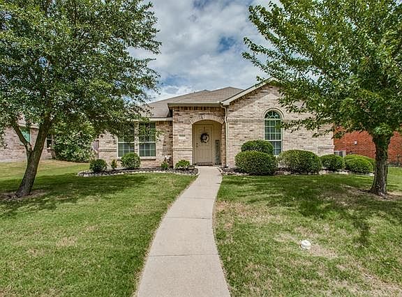 3rd image of 1512 Redman Dr