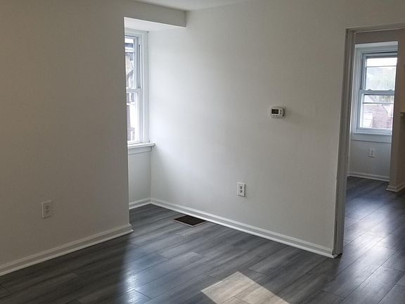 4th image of 334 W Manheim St Floor 3