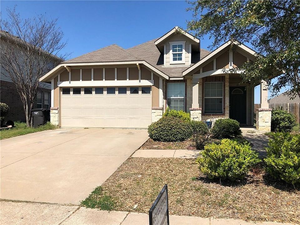 2nd image of 221 Chalk Mountain Dr