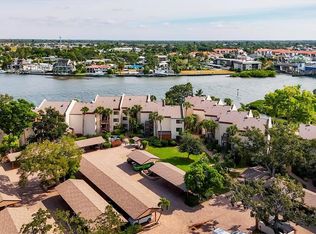 1900 Cove Ii Pl APT 127, Sarasota, FL 34242