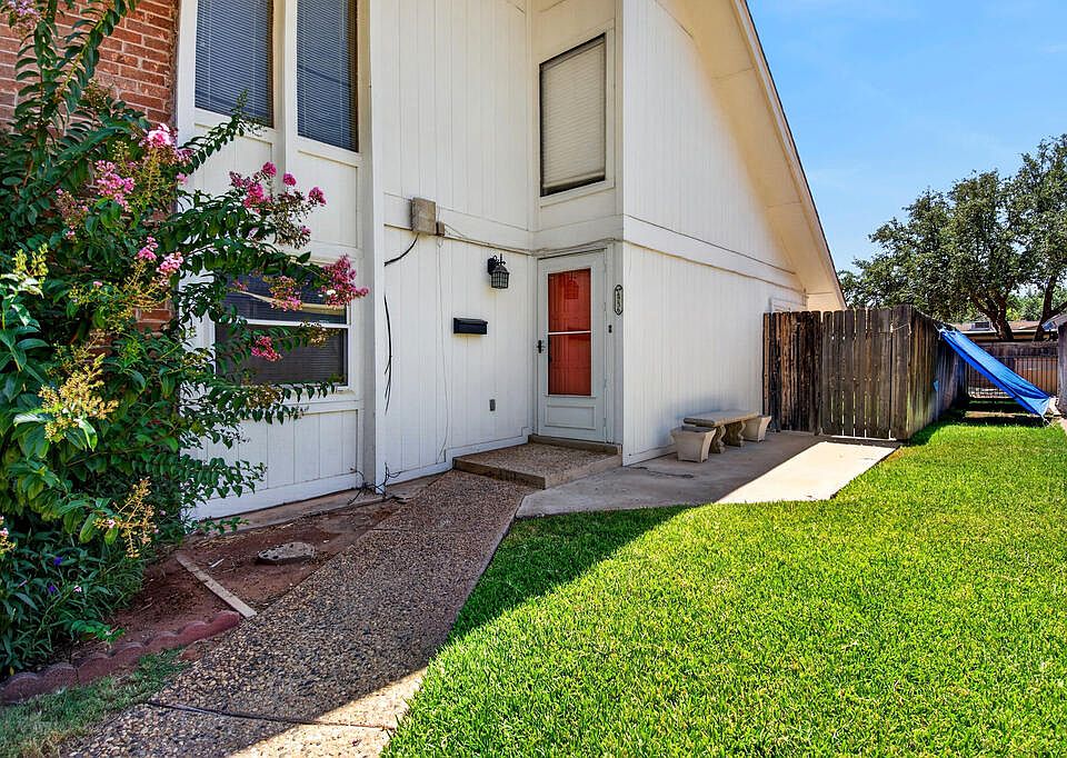 1st image of 4736 Oakwood Dr #1-A-1