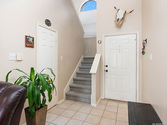 4th image of 1406 PEACOCK HAVEN