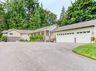 30821 W Lake Morton Dr SE, Covington, WA 98042