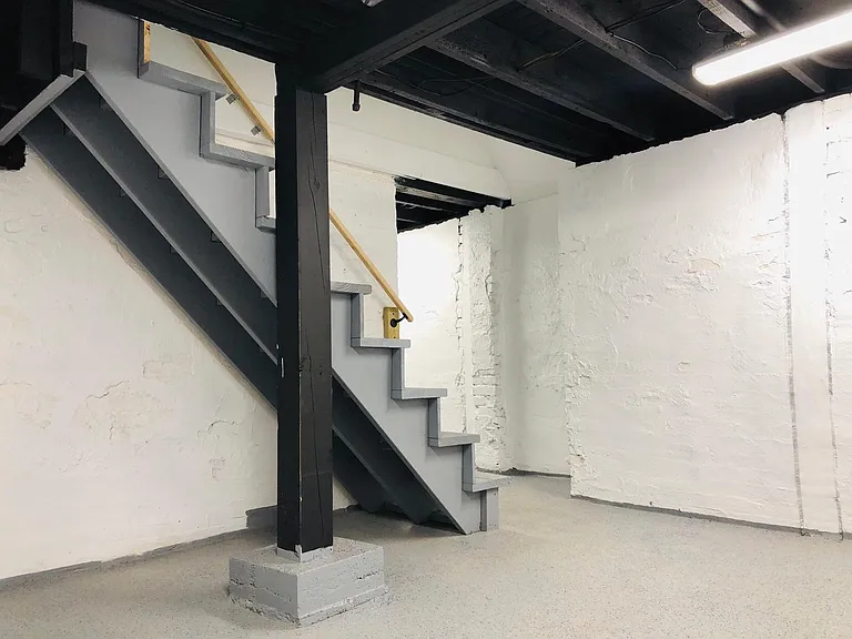 638 Jefferson Ave — Photo 30