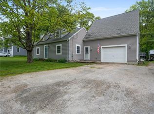 7 Sidney St, Plainville, MA 02762
