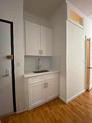 3rd image of 344 E 62nd St #3W