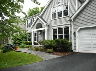 5207 Ellicott Ct, Centreville, VA 20120