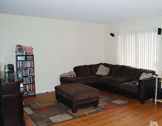 2nd image of 414 Palm Ave