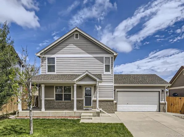 57121 E 24th Avenue, Strasburg, CO 80136