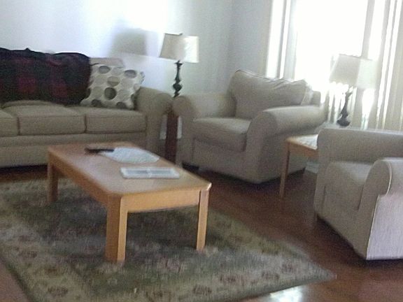5th image of 251 E Country Ct