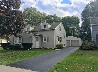 93 Fielding Rd, Rochester, NY 14626