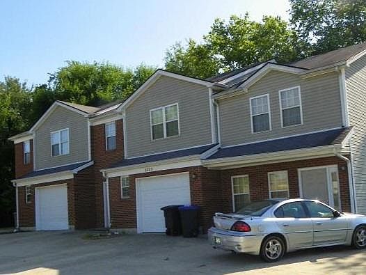1st image of 1029 Excel Ct #C
