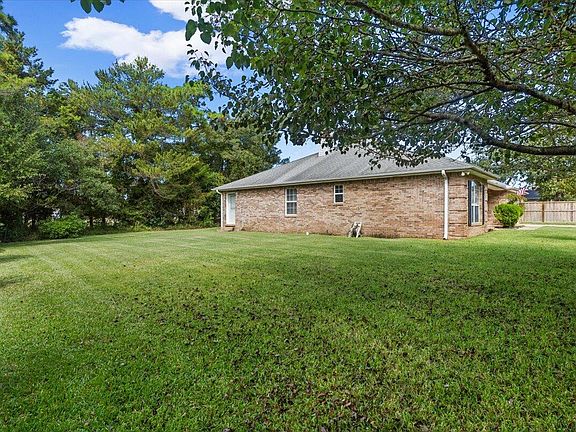5th image of 2025 Buckley Dr