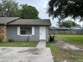 184 Julie Ln, Auburndale, FL
