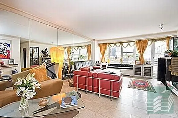 Sold by Argo Residential | media 22