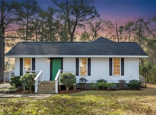 810 Armand St, Mandeville, LA 70448