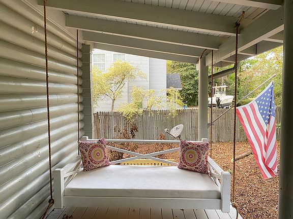 Large front porch.