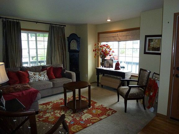 4th image of 12174 Prescott Pl NW