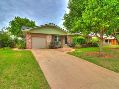 209 Okarche Ave, Okarche, OK, 73762