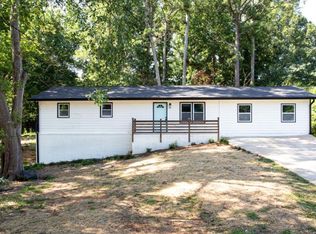 3652 Sweetbriar Cir, Lithia Springs, GA 30122