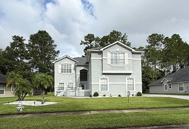2518 Willow Creek Dr