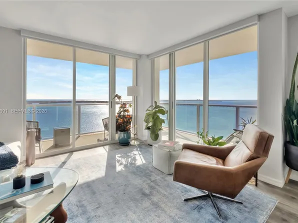 1155 Brickell Bay Dr, Miami, FL