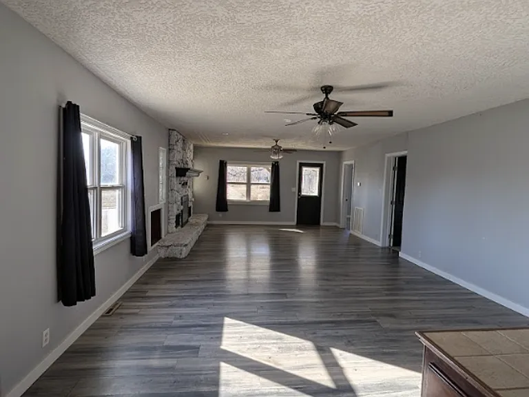 612 S Florida Ave — Photo 4