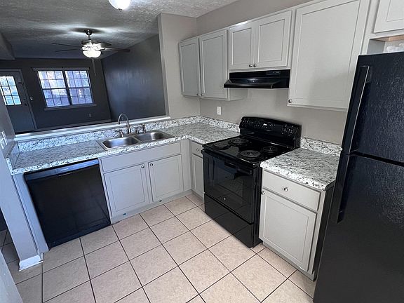3rd image of 639 South St