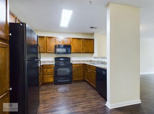 1810 Stone Mason Ct #E, Fayetteville, NC 28304