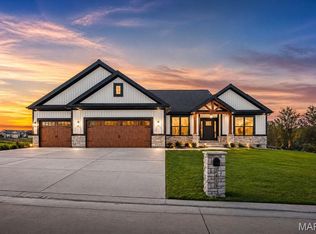 114 Fiddlers Close Rd #114, Washington, MO 63090