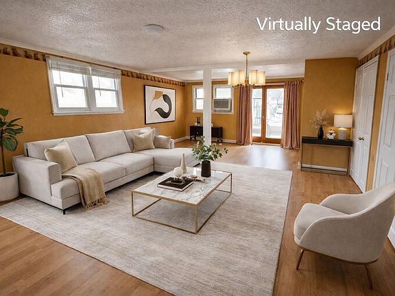 2nd image of 817 Fernwood Ave