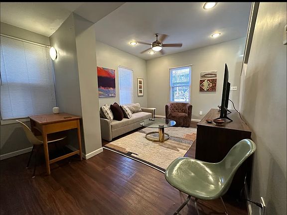 4th image of 1618 Hughes St
