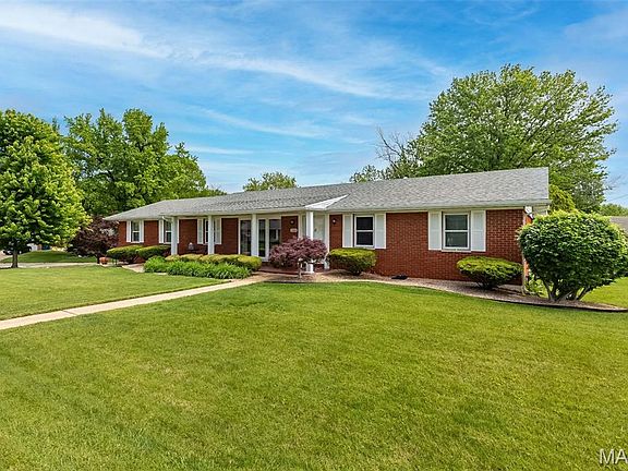 3rd image of 11534 Corlyn Dr