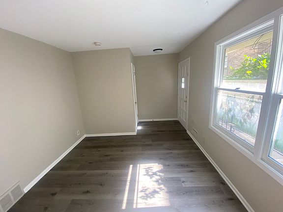 5th image of 3515 Emerson Ave S #1-4