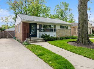 8901 McVicker Ave, Morton Grove, IL 60053
