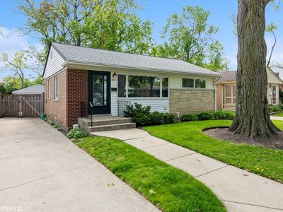 8901 McVicker Ave, Morton Grove, IL, 60053