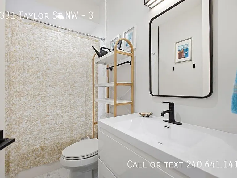 1331 Taylor St NW #3 — Photo 25