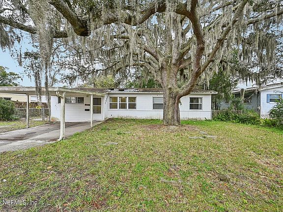 4th image of 2466 WARFIELD Avenue