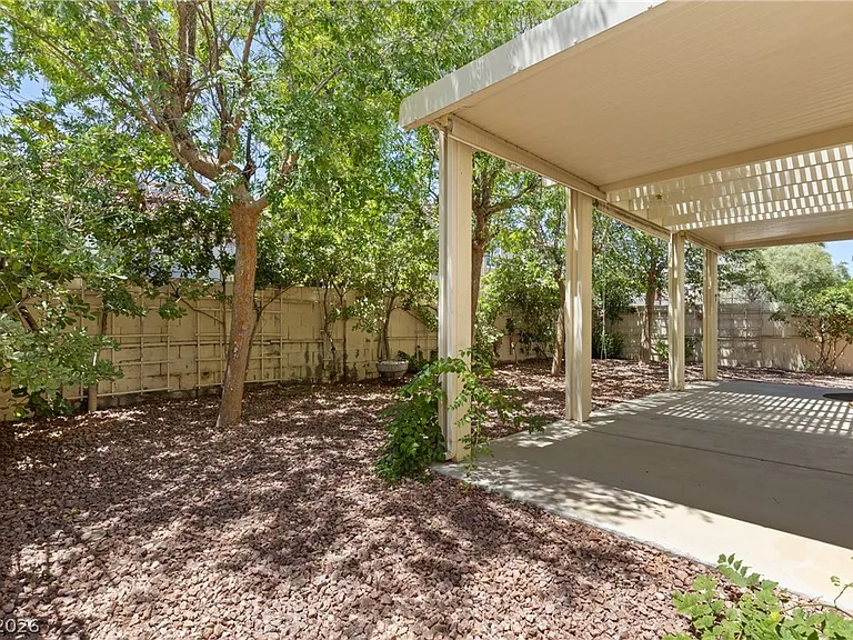 1701 Warrenville St — Photo 30