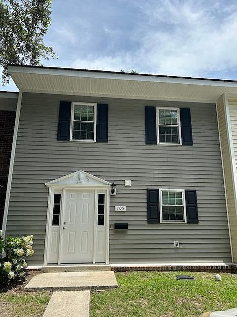 1st image of 105 Heritage Cir Unit A-3