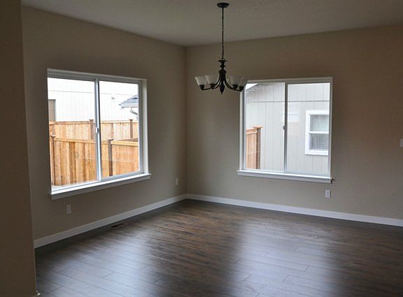5th image of 3305 51st Ct SE