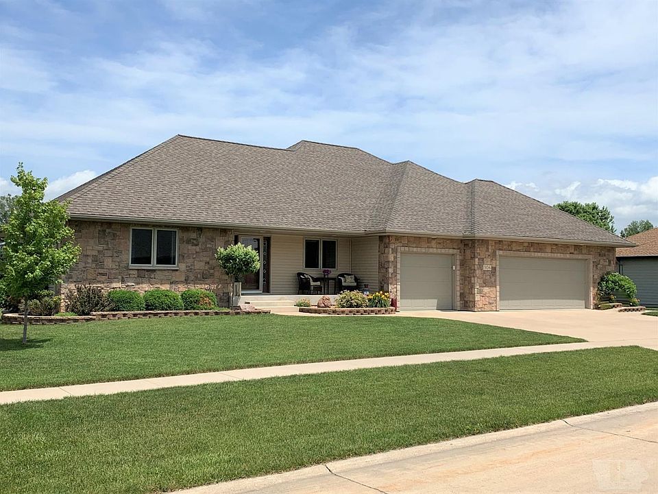 1st image of 306 Woodlane Dr