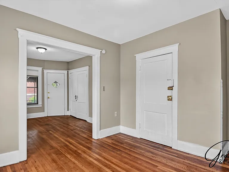 1943 W Bethune - 1943 Rock City LLC — Photo 6