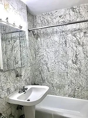 Rented by City Connections Realty | media 20