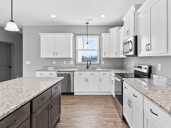 7th image of this home