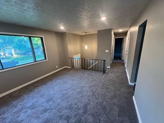 3rd image of 22 Cypress St