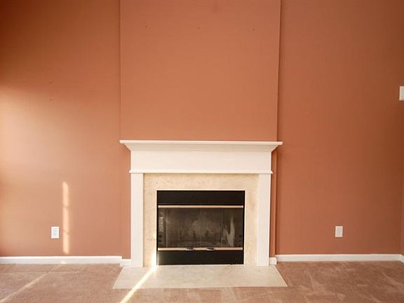 5th image of 3036 Maddie Ln