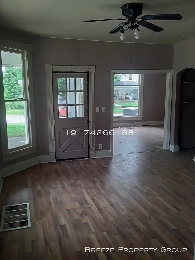 3 bed, 1565 sqft, $1,100 — Photo 1