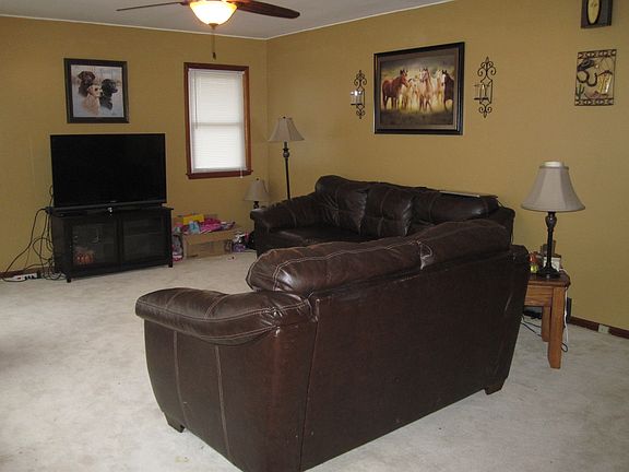 5th image of 407 2nd St